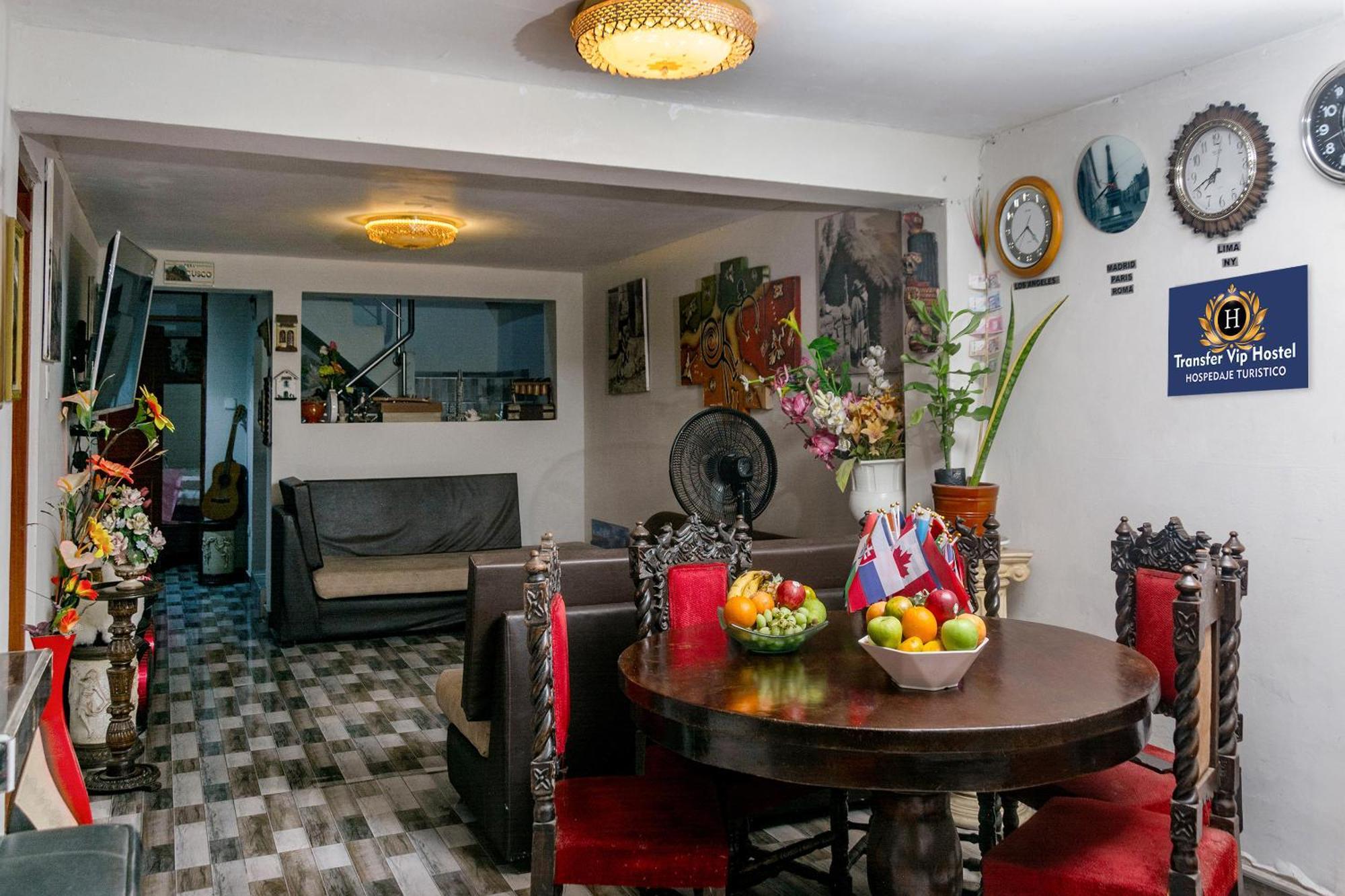 Transfer Vip Hostel Лима Экстерьер фото